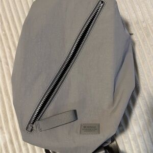 Lululemon Warm Ash Grey Fast Track 9L Bag